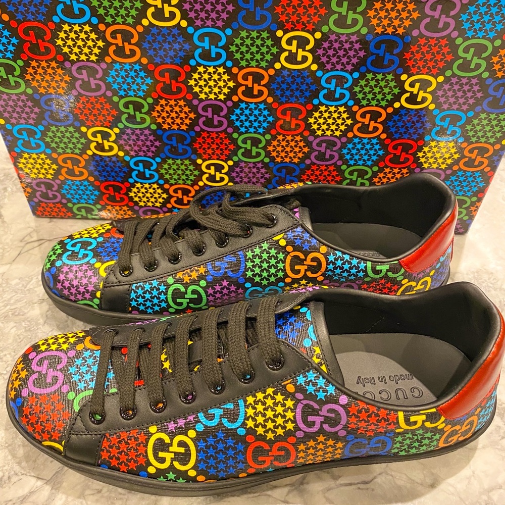 Gucci sneakers